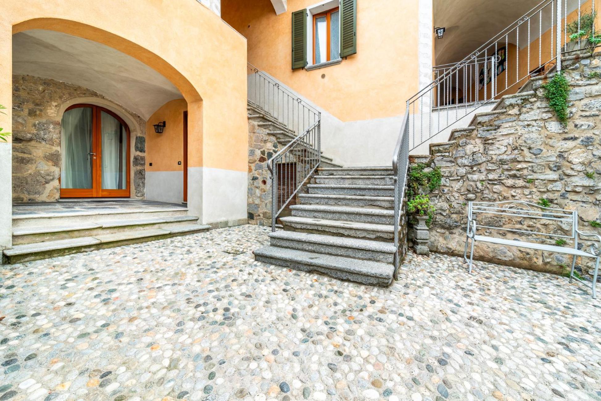 בלאג'יו La Filanda Apartments By Wonderful Italy - Taverna מראה חיצוני תמונה